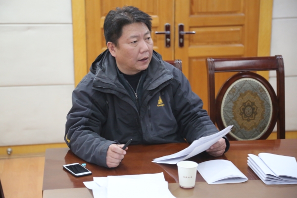 王勇副校长对2016年度学校财务情况进行汇报