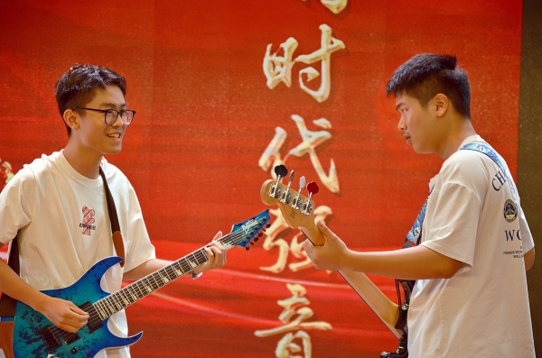 DSC_6844_爱奇艺_副本 DSC_6844_爱奇艺_副本